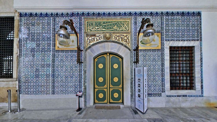 Topkapı Sarayı - Kutsal Emanetler